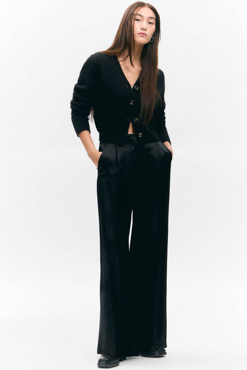 High Waisted Wide Leg Satin Trousers von Monki