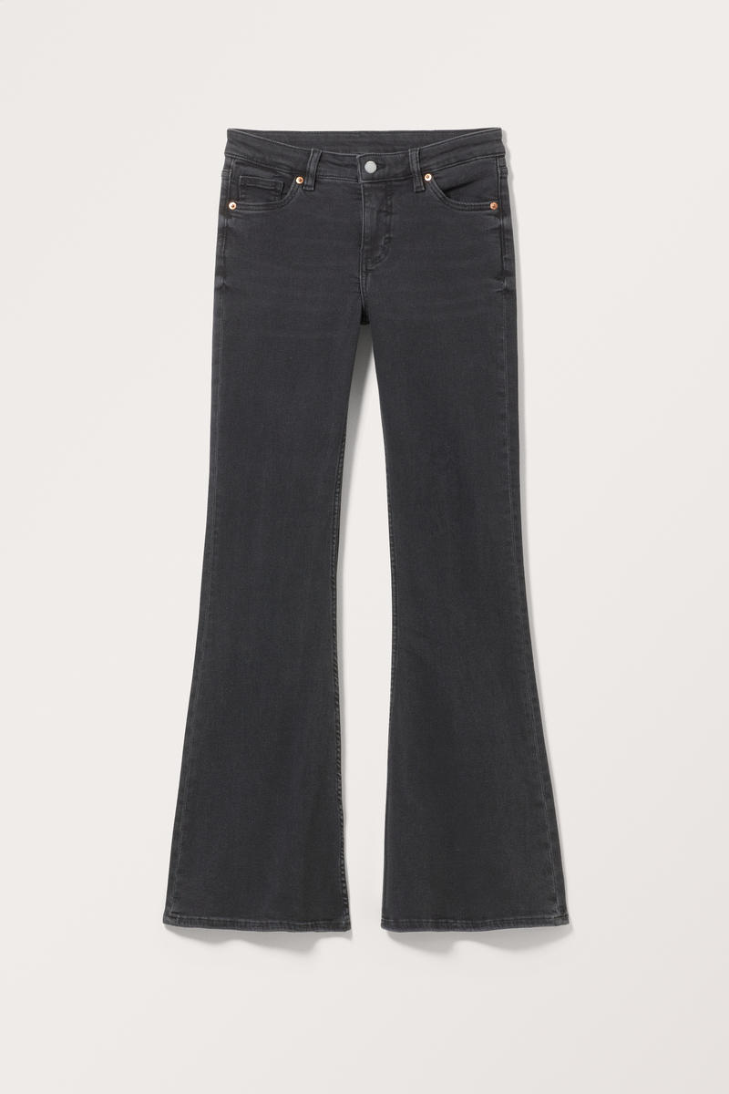 Katsumi Jeans Mit Schlag Und Niedriger Taille - Schwarz von Monki