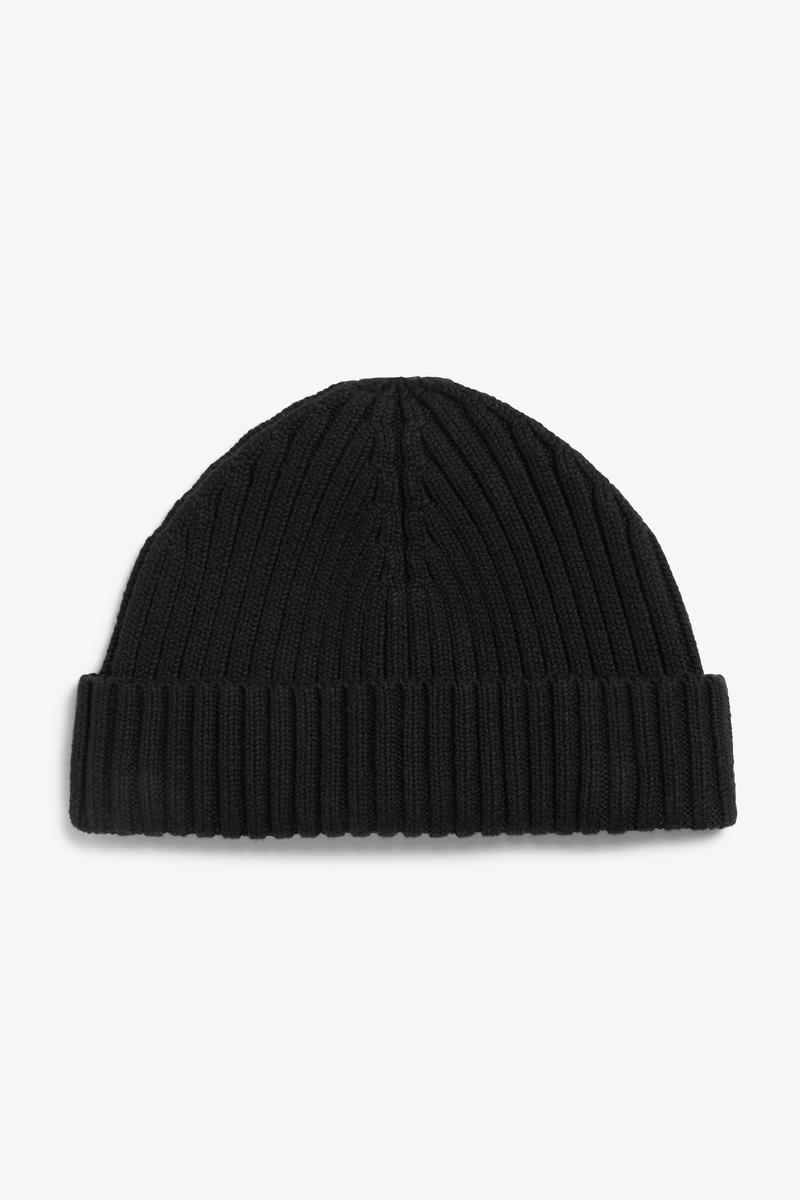 Kurze Beanie-Mütze - Schwarz von Monki