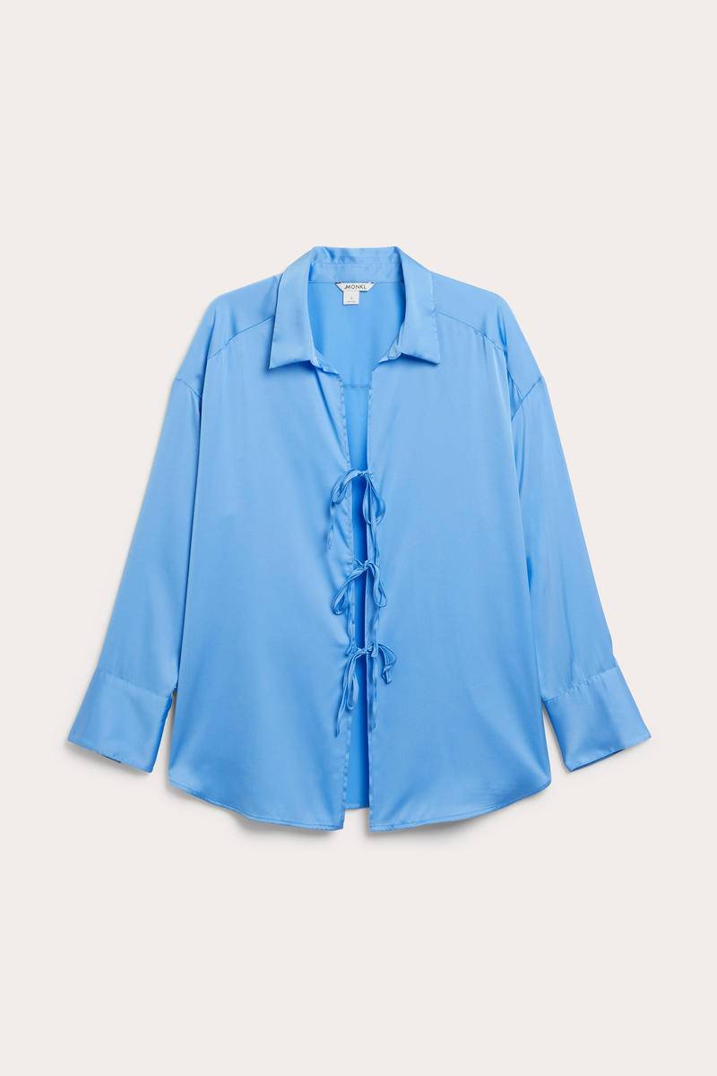 Lässiges Satinhemd Mit Bindedetail - Blau von Monki