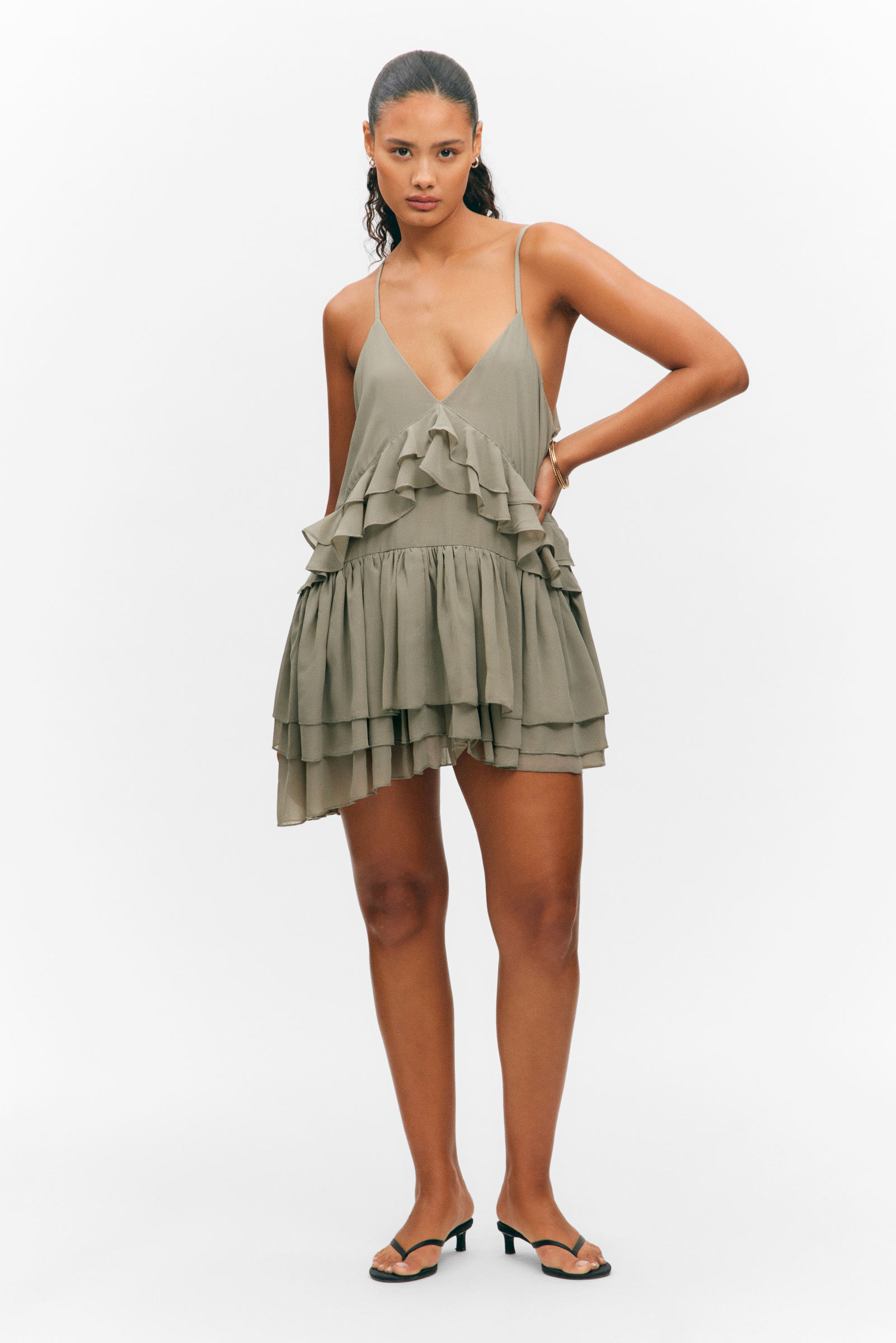 Layered Ruffled Mini Cami Dress von Monki