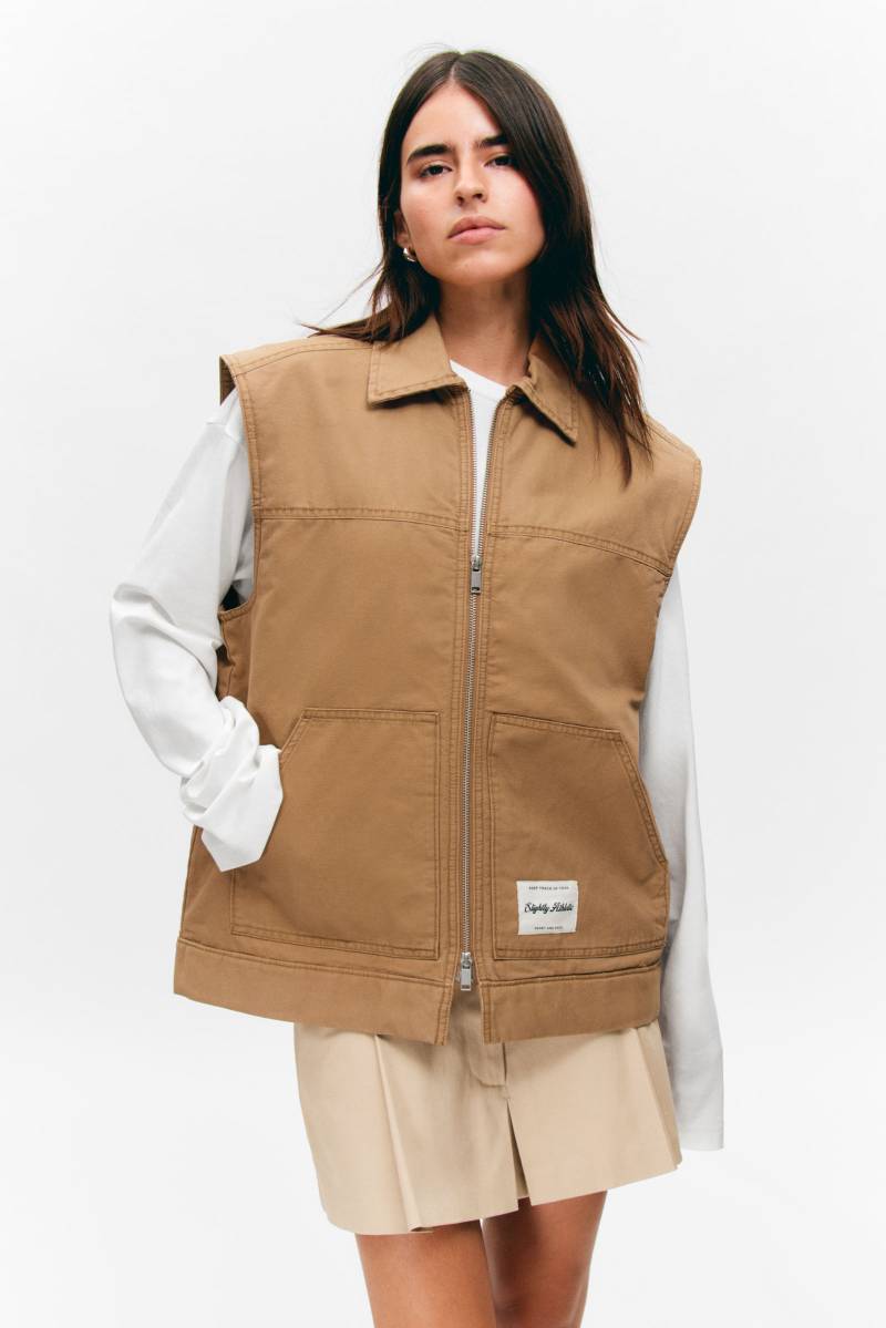 Lightly Padded Canvas Zip Vest von Monki