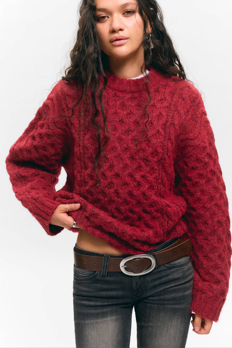 Long Cable Knit Textured Sweater von Monki