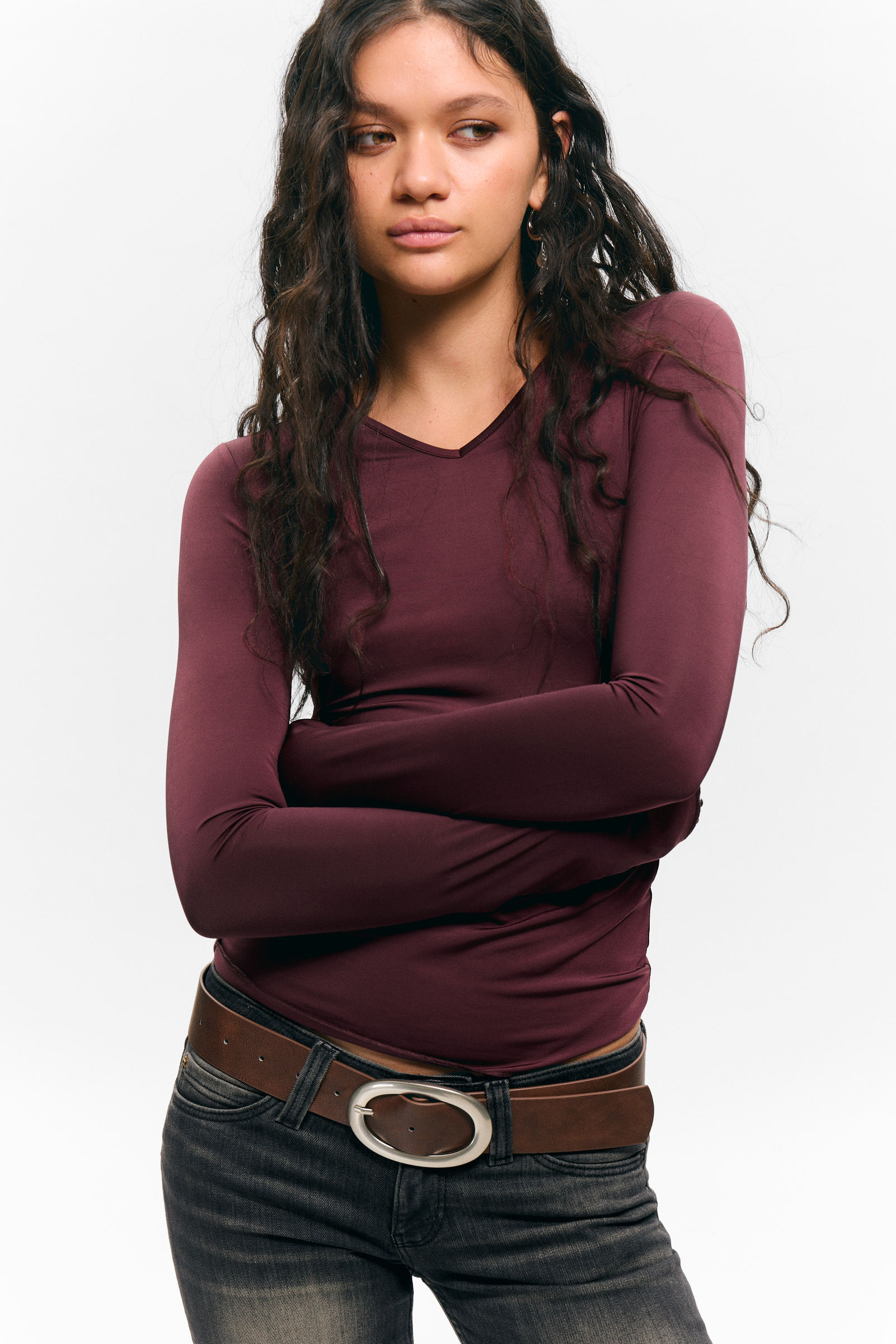 Long-Sleeved V-Neck Top von Monki