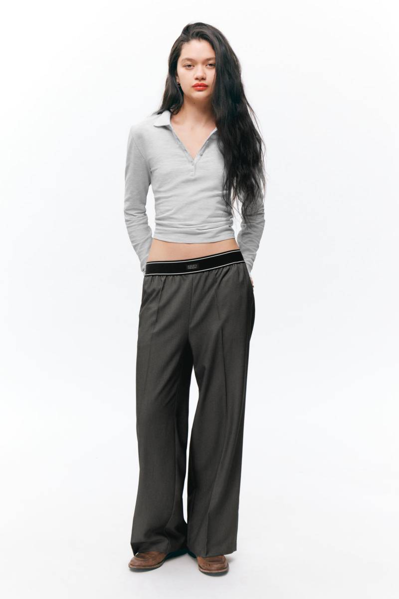 Loose Elastic Suiting Trousers von Monki