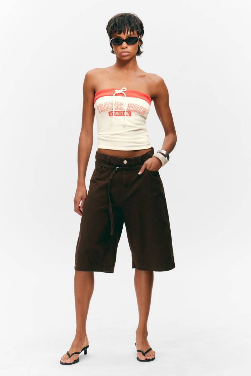 Low Rise Cargo Cotton Twill Jorts von Monki