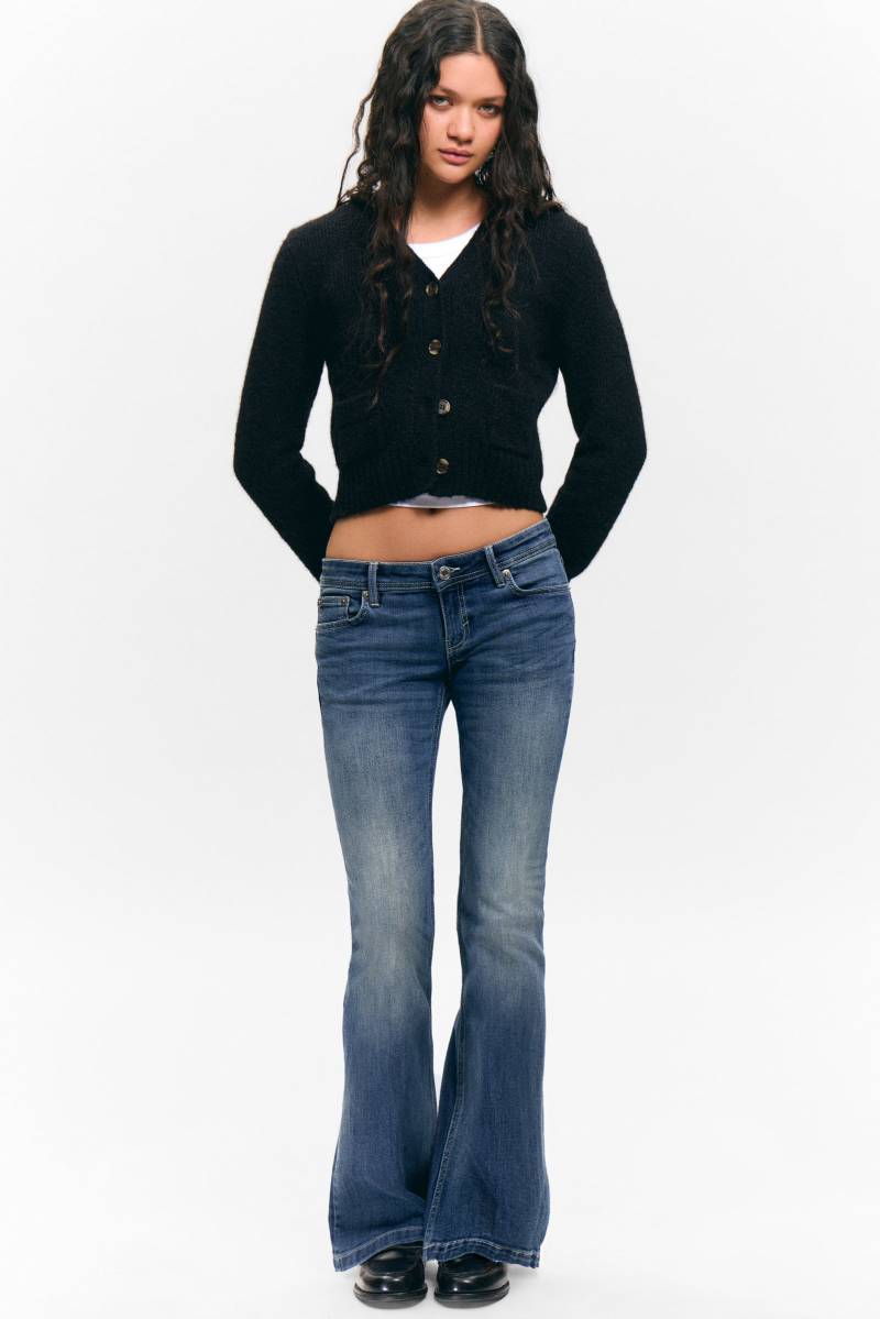 Low Rise Regular Bootcut Leg Jeans von Monki