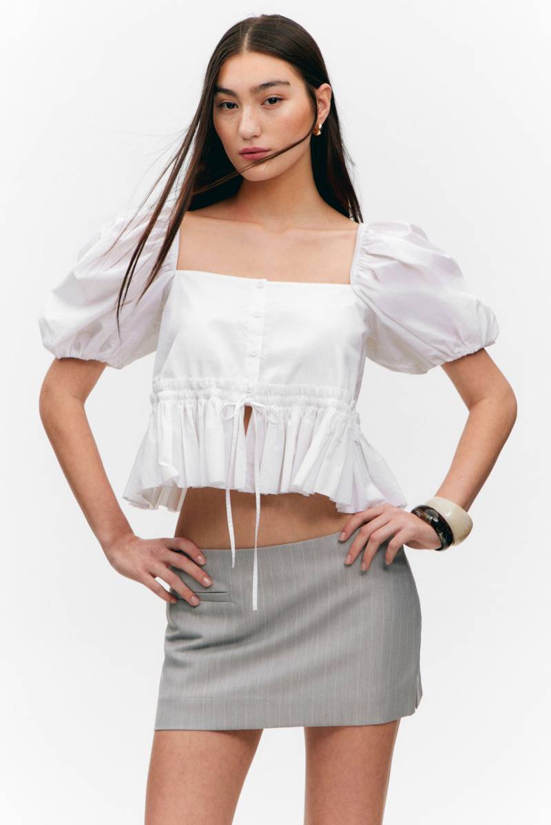 Low Waisted Mini Suiting Skirt von Monki