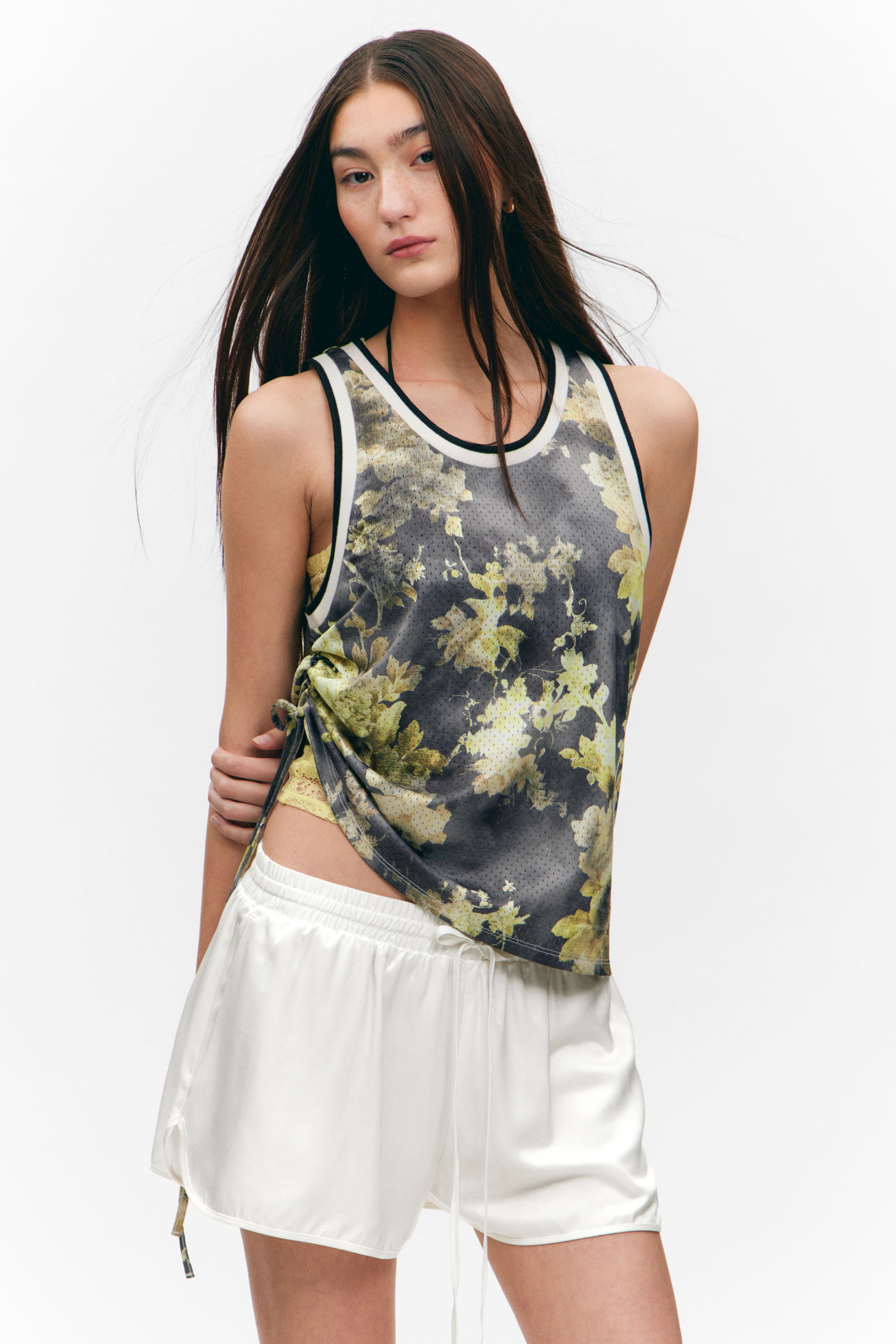 Mesh Drawstring Tank Top von Monki