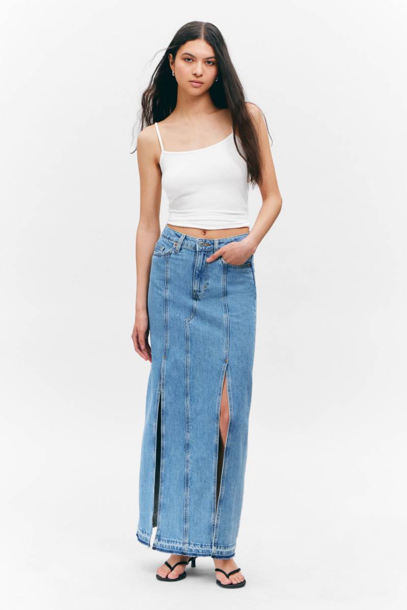 Mid-Waist Split Denim Skirt von Monki