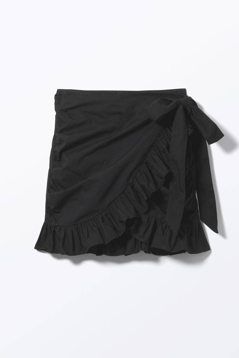 Mini-Wickelrock Mit Rüschen - Schwarz von Monki