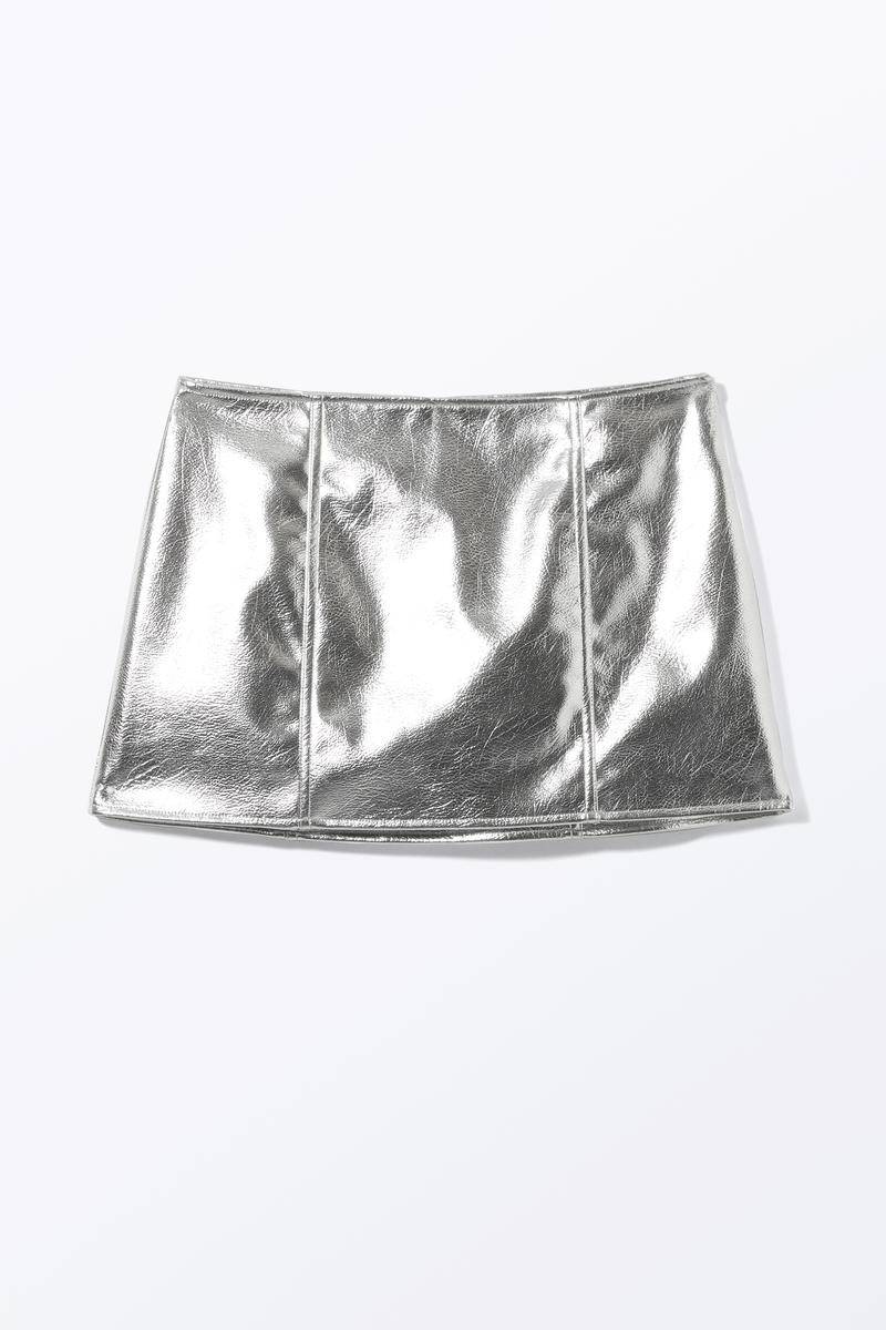 Minirock Aus Silbernem Kunstleder - Silberfarben von Monki