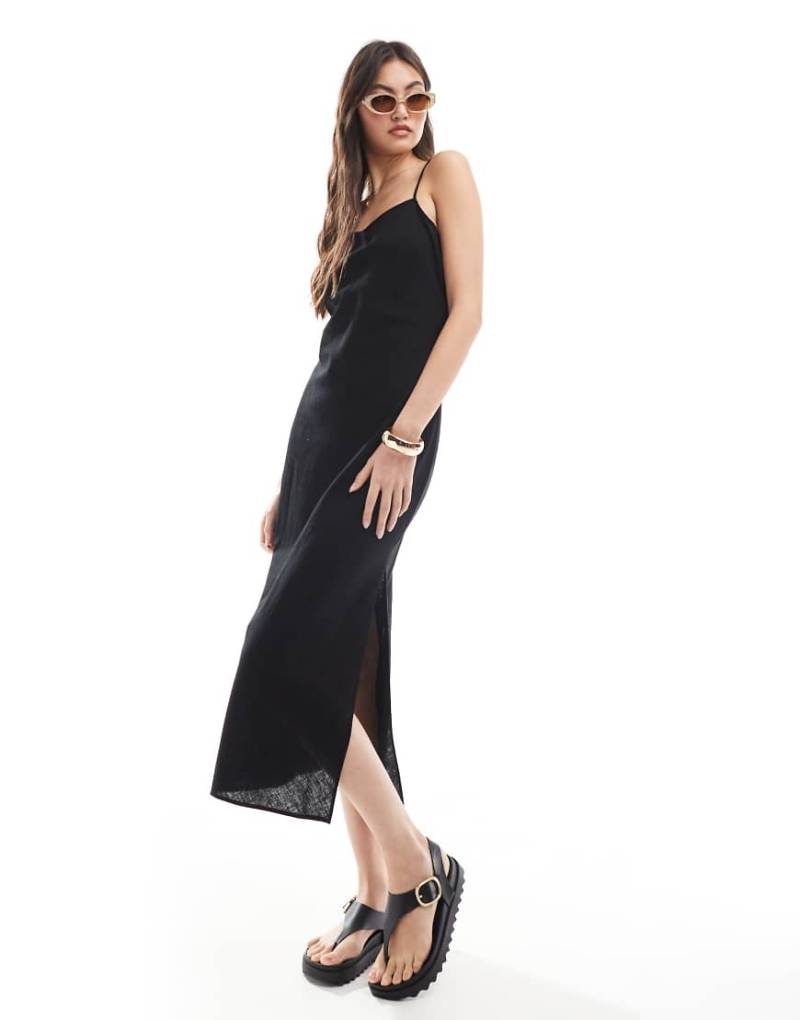 Monki - Midaxi-Trägerkleid in Schwarz aus Leinen - Exklusiv bei ASOS von Monki