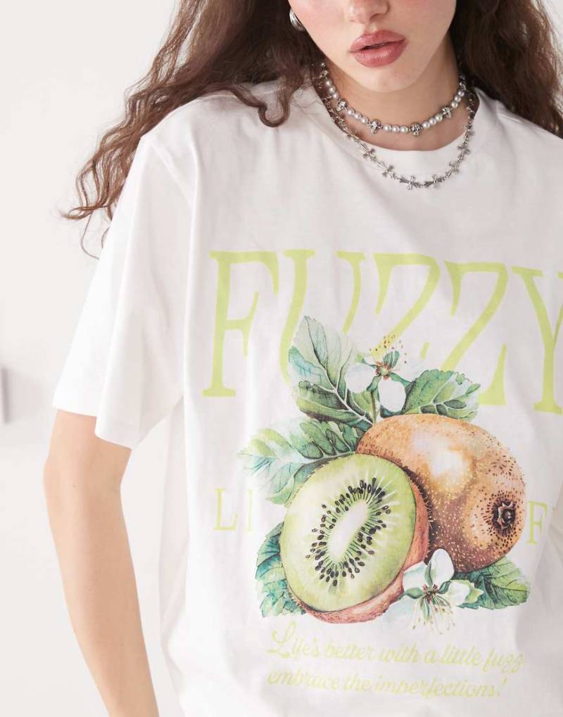 Monki - Oversize-T-Shirt mit floralem Fruchtprint-Weiß von Monki