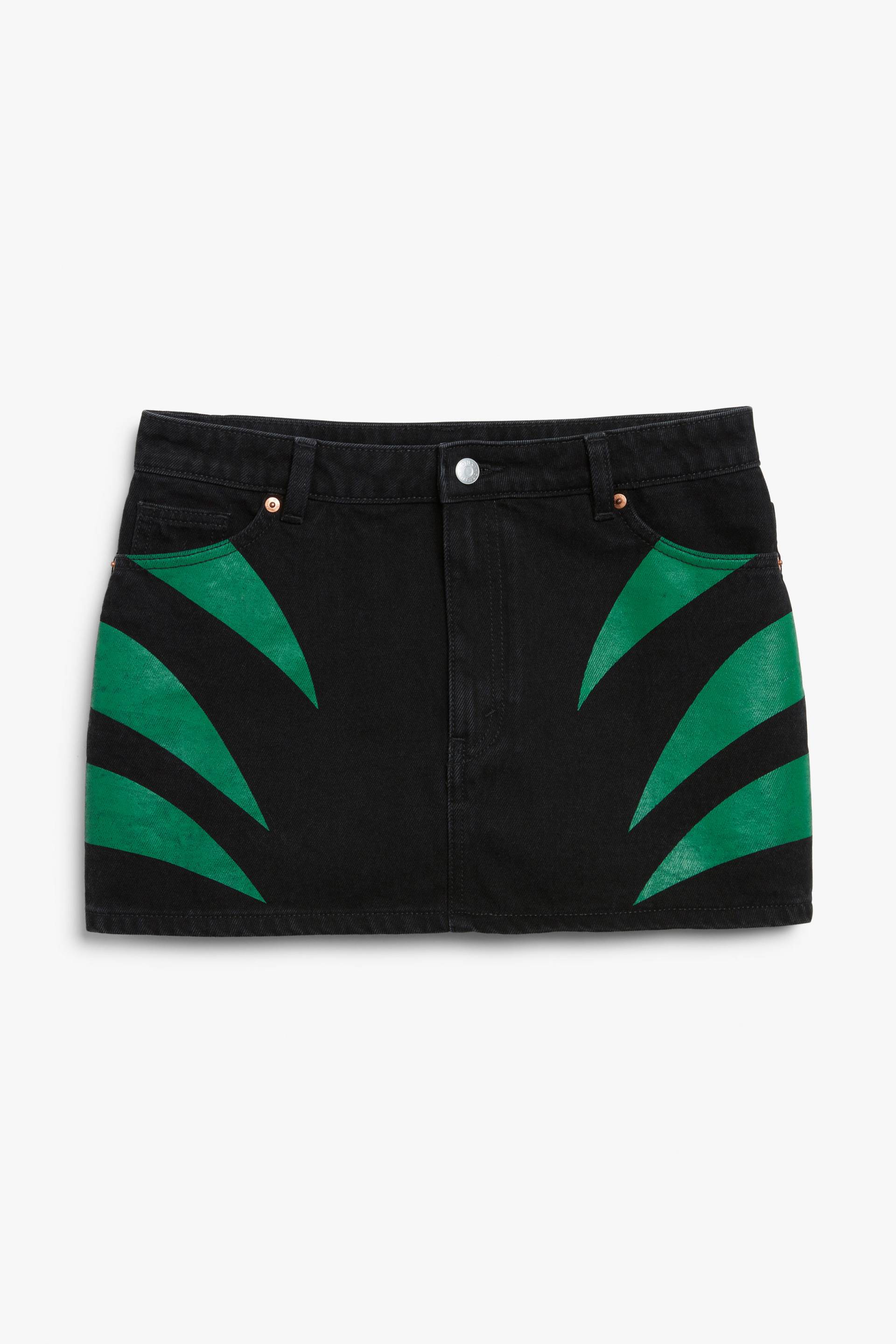 Monki × IGGY JEANS Minirock aus Denim Grüne Stacheln, Röcke in Größe 42. Farbe: Green spikes von Monki