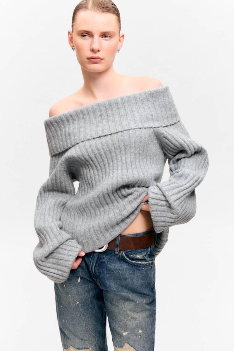 Off-Shoulder Ribbed Knitted Sweater von Monki