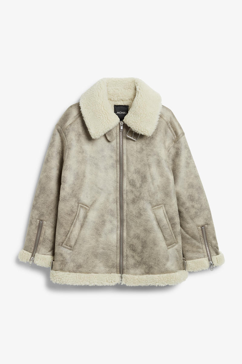 Oversize-Pilotenjacke Aus Lederimitat - Beige von Monki