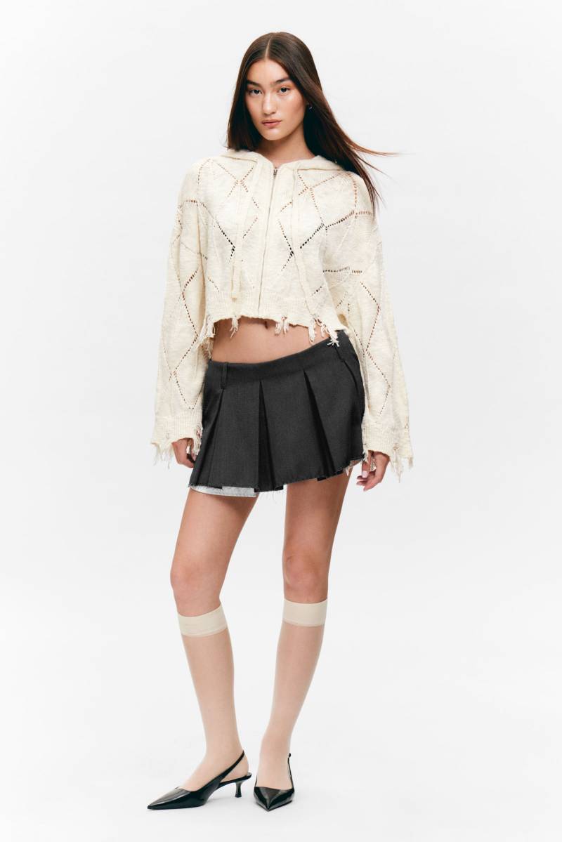 Pleated Mini Suiting Skirt von Monki