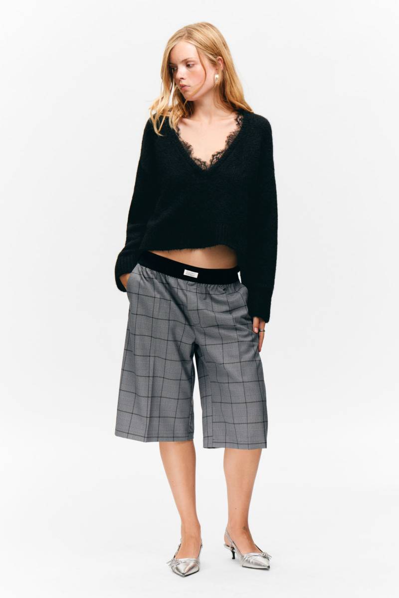 Relaxed Low Waisted Pull-on Shorts von Monki