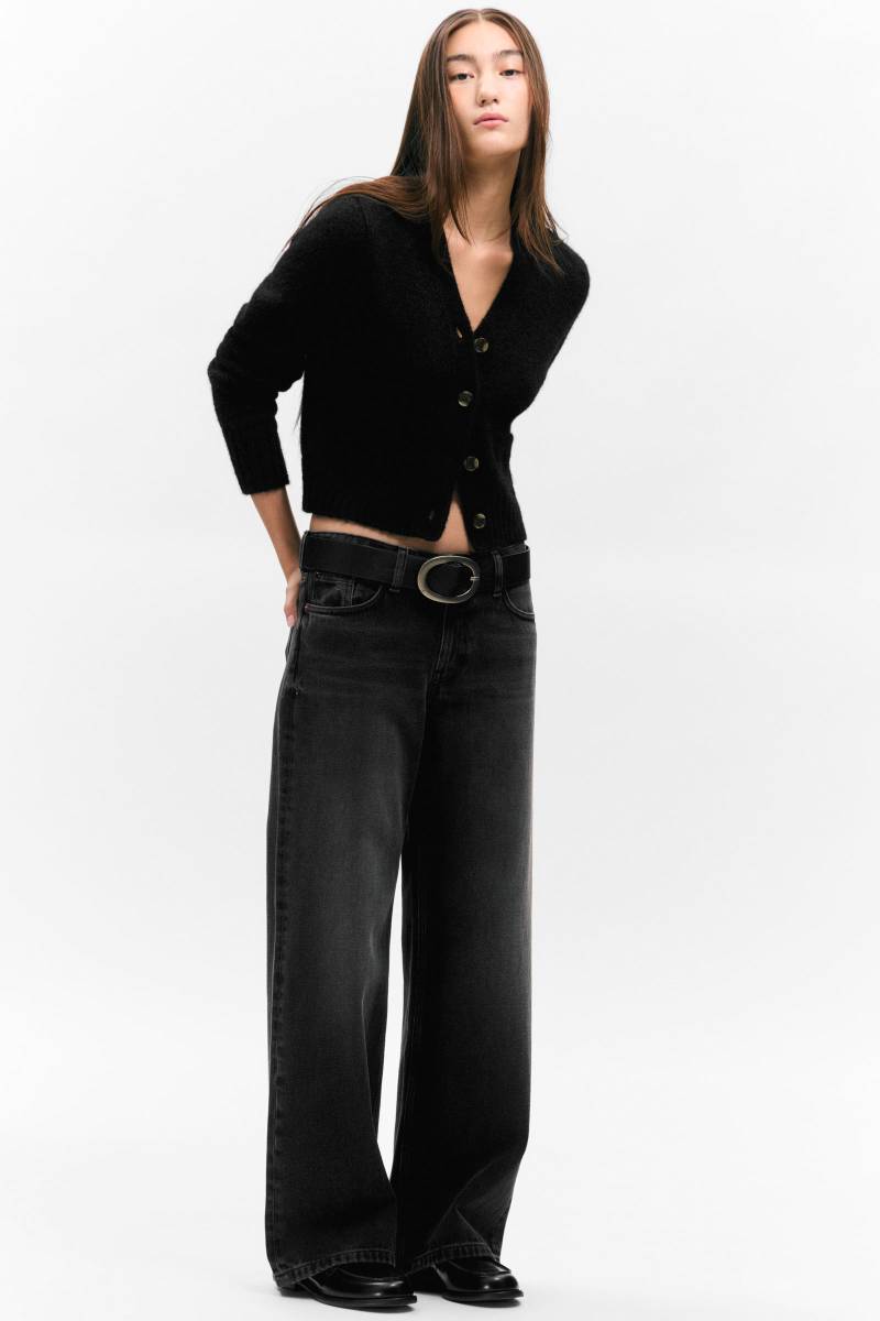 Ribbed V-Neck Cardigan von Monki