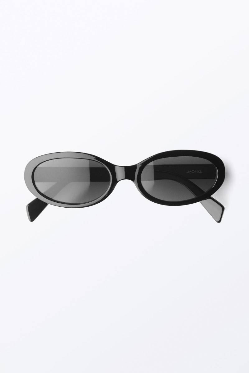 Slim Oval Tinted Sunglasses von Monki