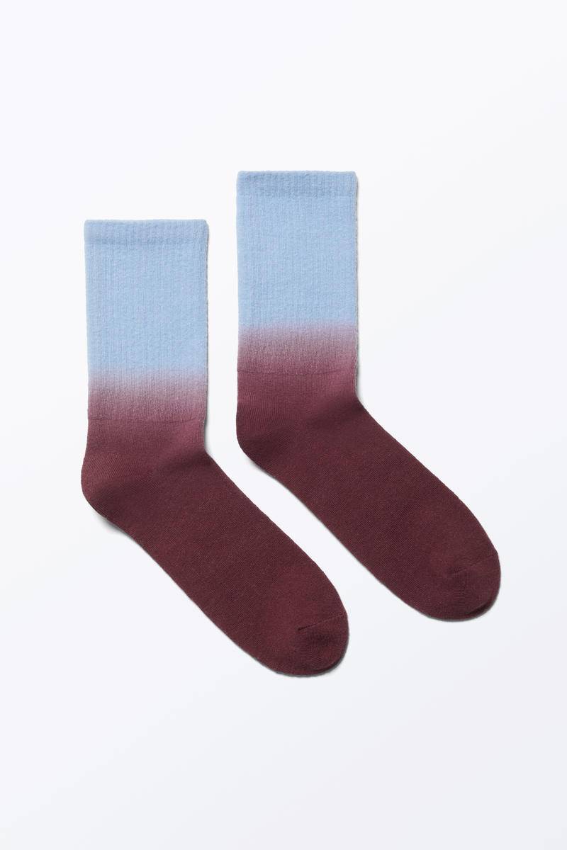 Socken Mit Farbverlauf - Blau Rot von Monki