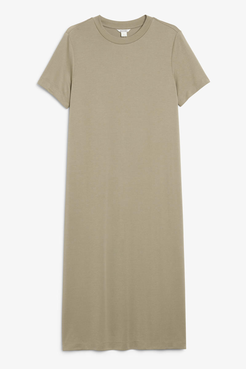 Superweiches T-Shirt-Kleid - Beige von Monki