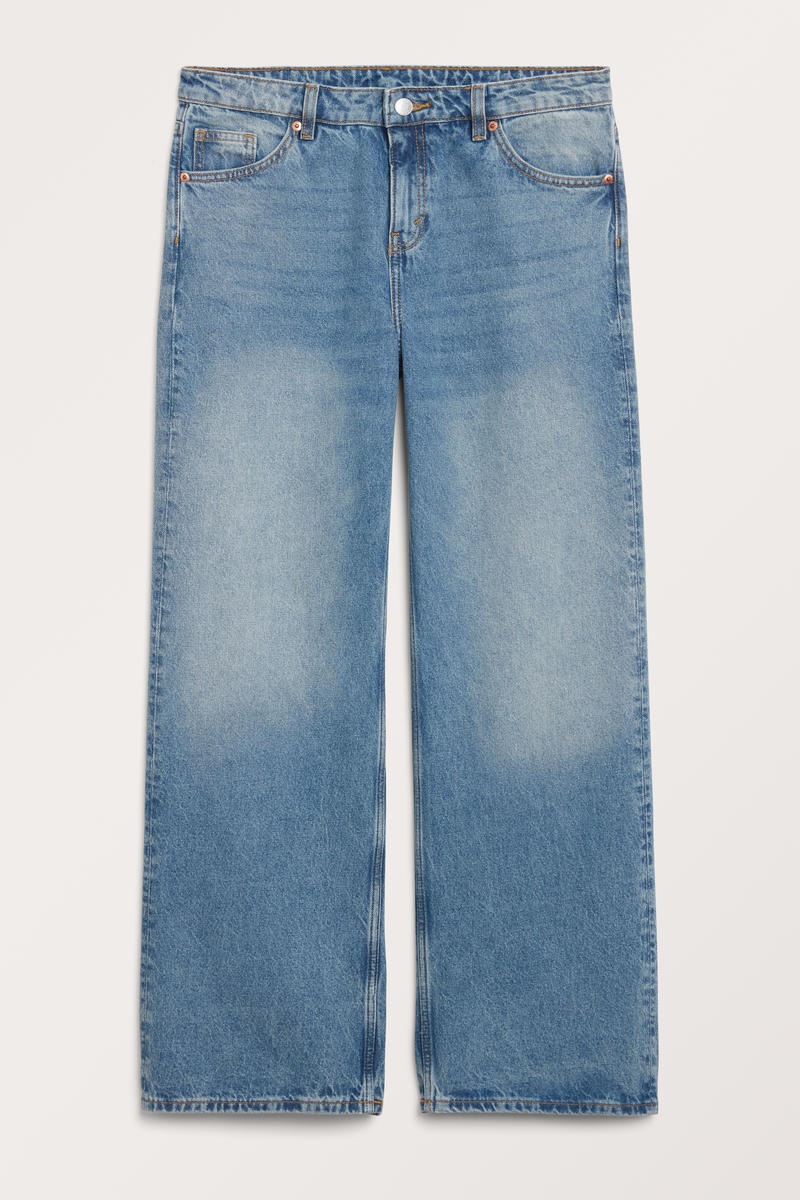 Tief Sitzende Jeans Naoki Mit Lockerer Passform - Blau von Monki