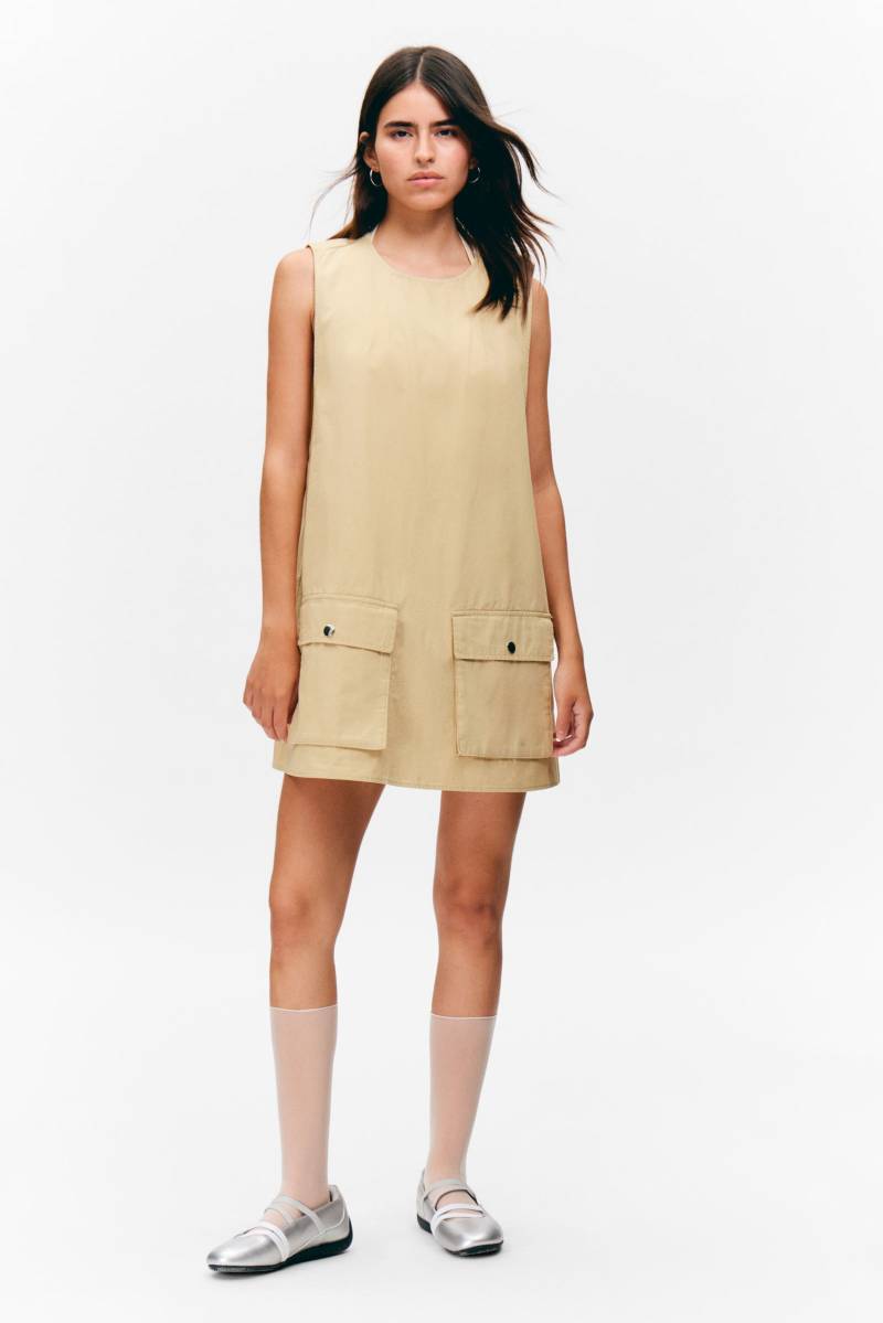 Utility Cotton Canvas Mini Pinafore Dress von Monki