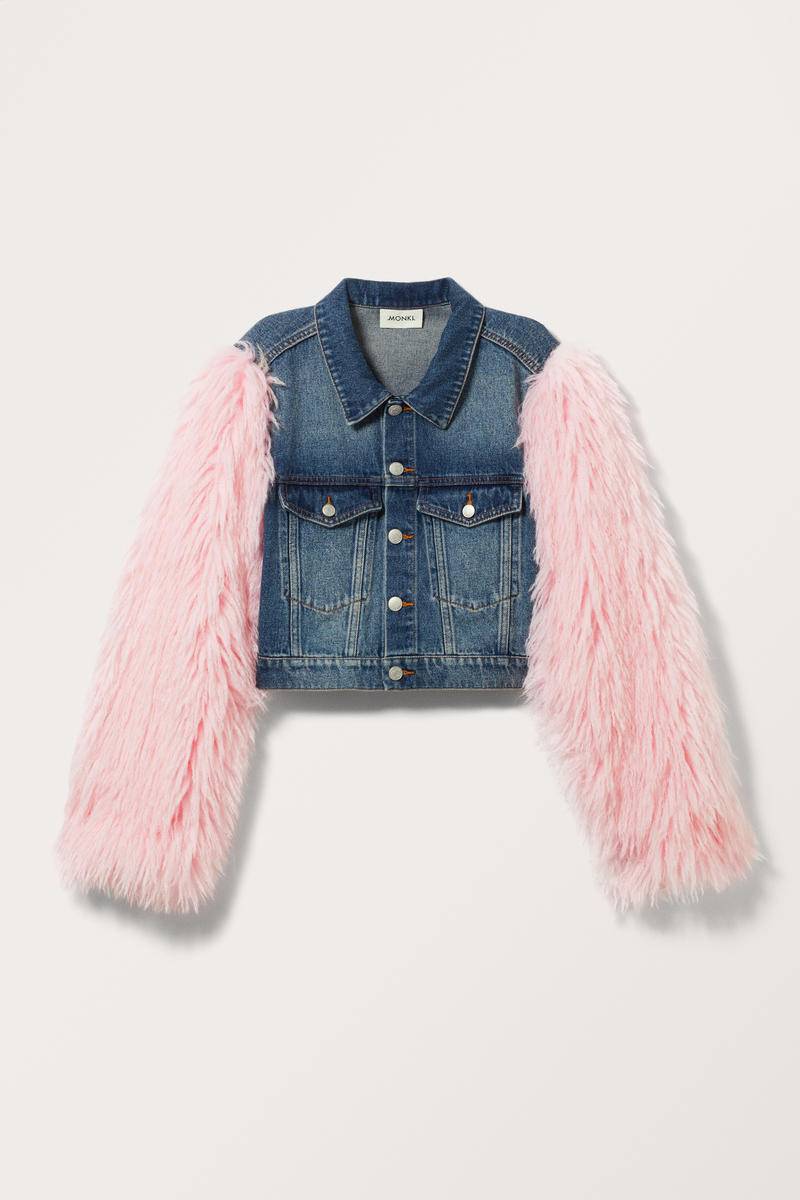 Verkürzte Jeansjacke Mit Kunstpelzärmeln - Blau von Monki
