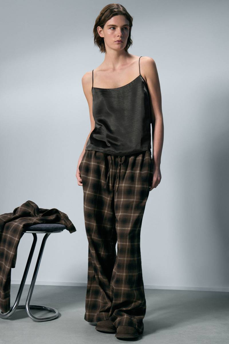 Wide Flannel Pyjama Trousers von Monki