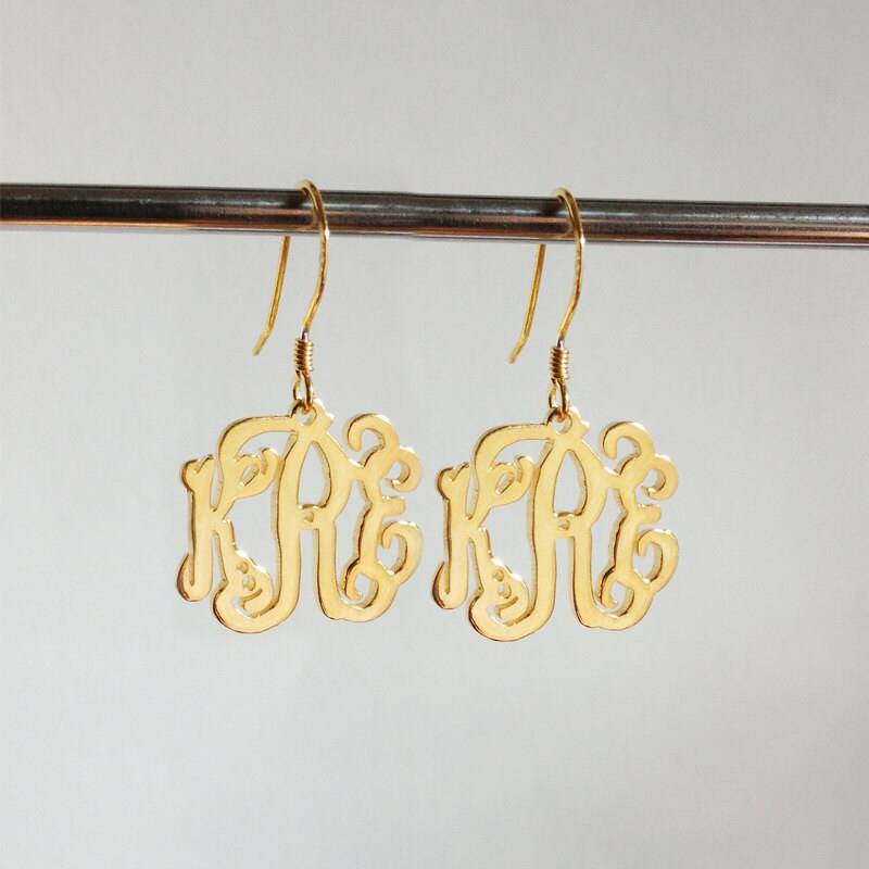 3 Anfangsmonogramm Ohrringe, Goldmonogramm Ohrringe Alle 0, 6 "Zoll Personalisieren Sie Benutzerdefinierte Ohrringe% 100 Handgefertigt von MonogramNecklace2014