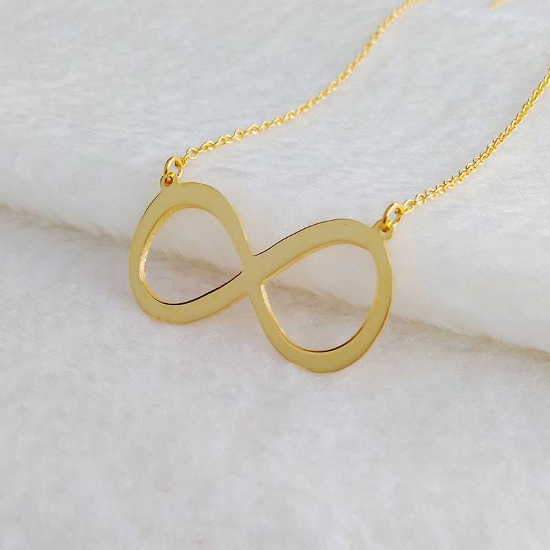 Gold Infinity Halskette, Personalisierte Unendlichkeit Charme, Carrie Style Name Benutzerdefinierte Weihnachtsgeschenk Gold Infinity Halskette, Personalisierte Unendlichkeit Charme, Carrie Style Name Benutzerdefinierte Weihnachtsgeschenk von MonogramNecklace2014
