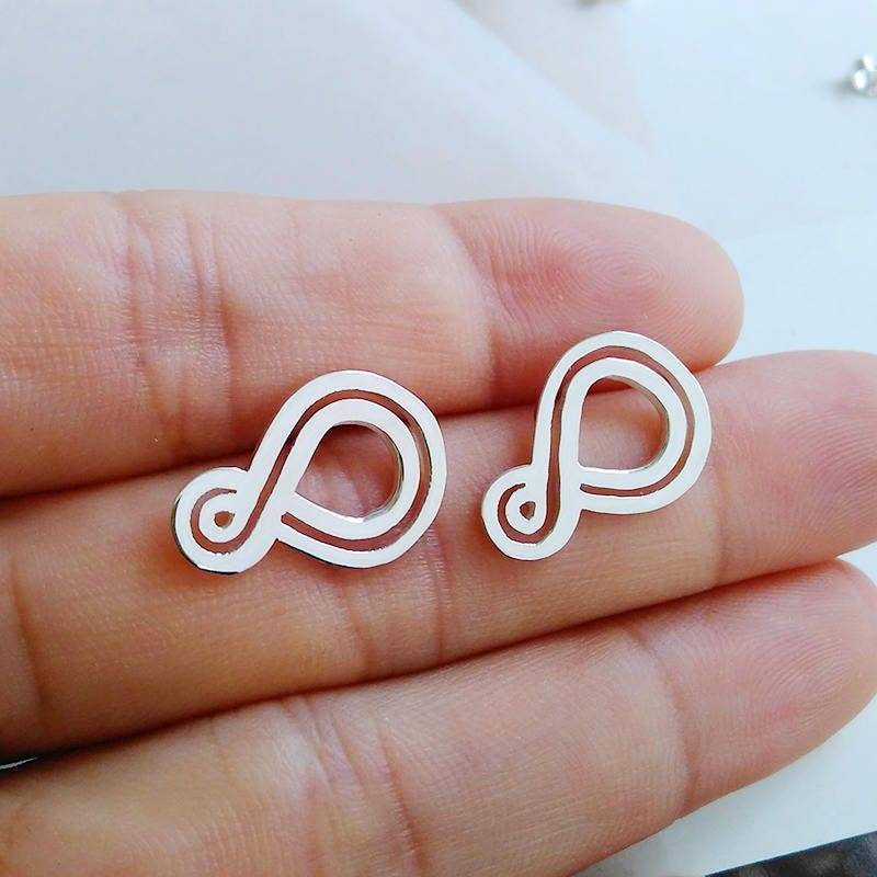 Silber Schmetterling Ohrringe, Personalisieren Benutzerdefinierte Symbol Spezielle Symbole Bestes Geschenk Für Mädchen% 100 Handgefertigt von MonogramNecklace2014