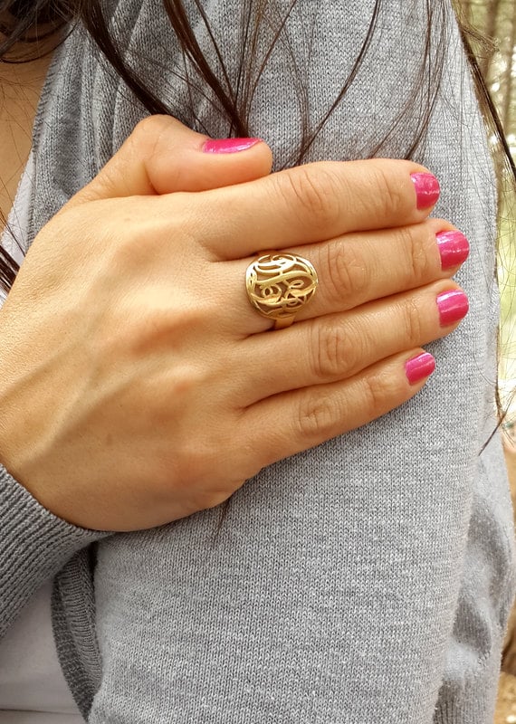 Kreis Monogramm Ring Sterling Silber Oder Vergoldet - Personalisierte Schmuck Geschenk von MonogramPersonalized