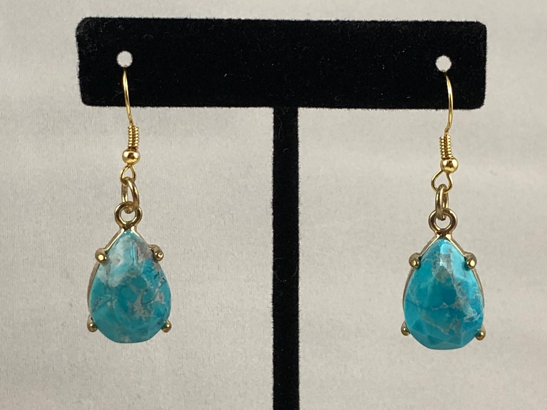 Schöne Blaue Stein Ohrringe, Natürliche Einzigartige Teardrop Stone Ohrringe Schöne Blaue Stein Ohrringe, Natürliche Einzigartige Teardrop Stone Ohrringe von MonongahelaCrafts