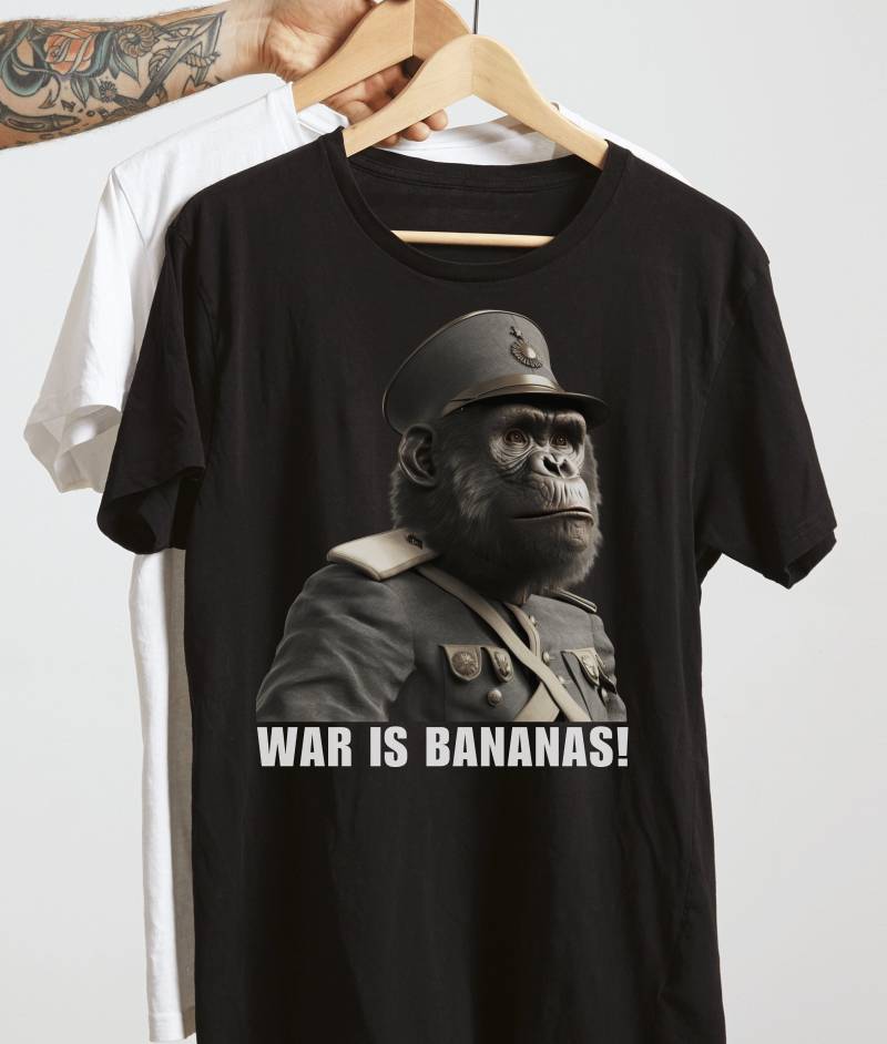 War Is Bananas | Original Design Antikrieg Frieden Ki Slogan T-Shirt Pazifistisch Pazifismus Say No To von MonsensSchmonsens