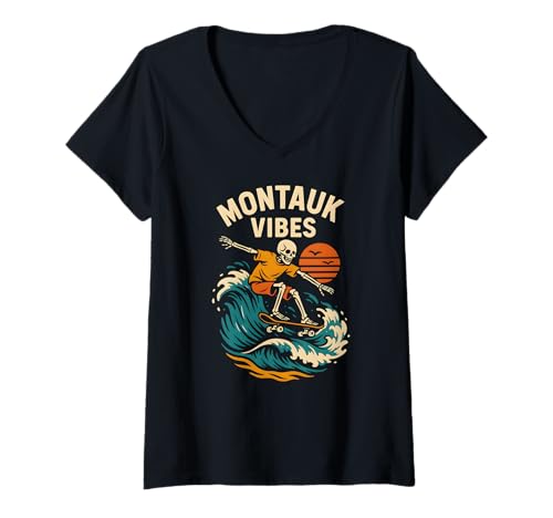 Damen Montauk Surfing Montauk Vibes Retro Herren Strandleben T-Shirt mit V-Ausschnitt Damen Montauk Surfing Montauk Vibes Retro Herren Strandleben T-Shirt mit V-Ausschnitt von Montauk Beach Life Surfs Up Skateboarding Style