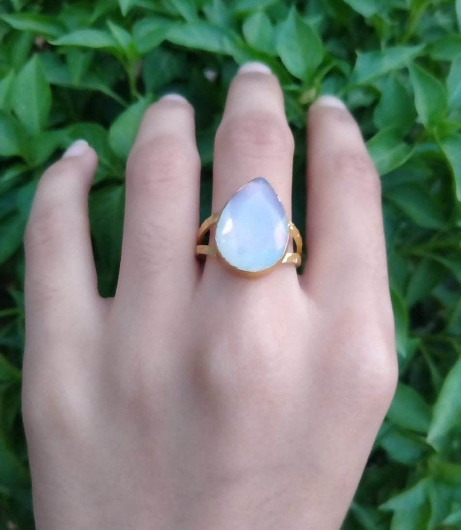 Mondsteinring, Messingring, Edelsteinring, Handgefertigter Ring Für Sie, Frauen, Geburtssteinring, Weihnachtsgeschenk von MonteTutum