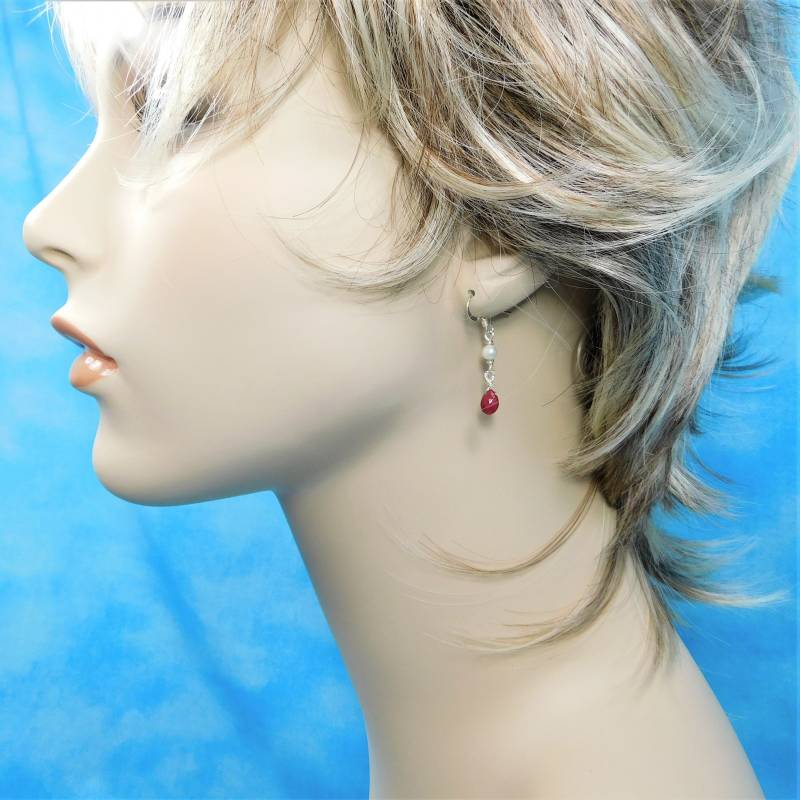 Echte Rubin Ohrringe Juli Birthstone Schmuck Geburtstagsgeschenk Für Frauen, Und Süßwasserperle Baumelt 40 von MontourDesigns
