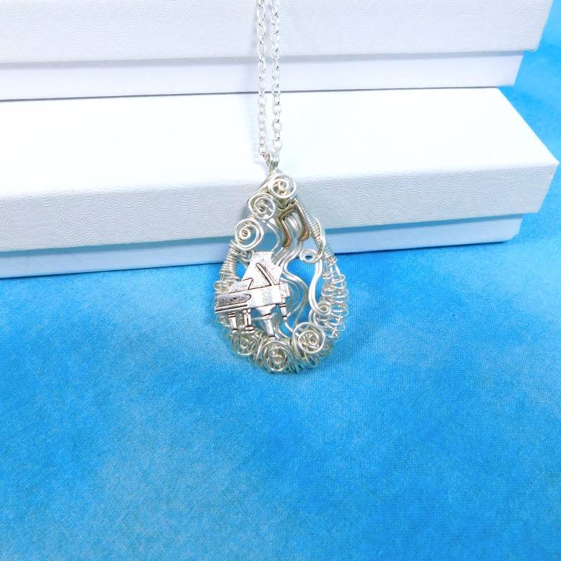 Klavier Anhänger Musical Thema Musiklehrer Halskette, Einzigartiger Gewebter Draht Umwickelter Musiker Schmuck, Handwerker Handgefertigtes von MontourDesigns