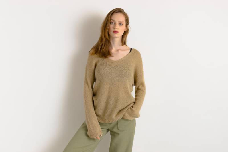 80Er Jahre Vintage Beige Lässiger V-Ausschnitt Wolle Mohair Pullover Strickjacke Freundin Geschenk Damen Tragen Gebrauchte Kleidung von MoodGirlsUA