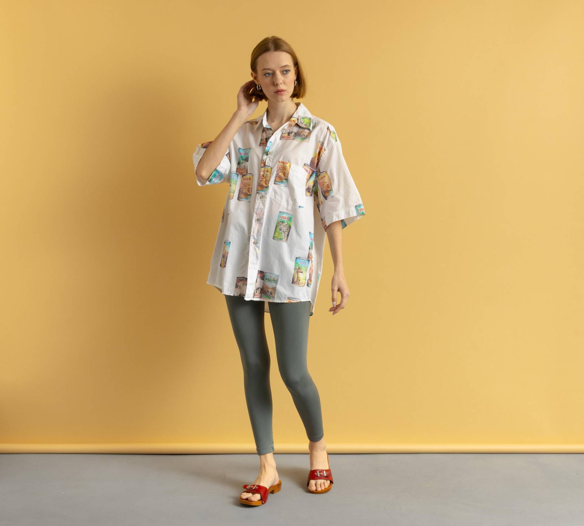 80Er Vintage Baumwolle Löwe Sommer Abstraktes Muster Unisex Stoff Kurzarm Im Shirt Knöpfe Up Bluse Größe Herren Medum von MoodGirlsUA