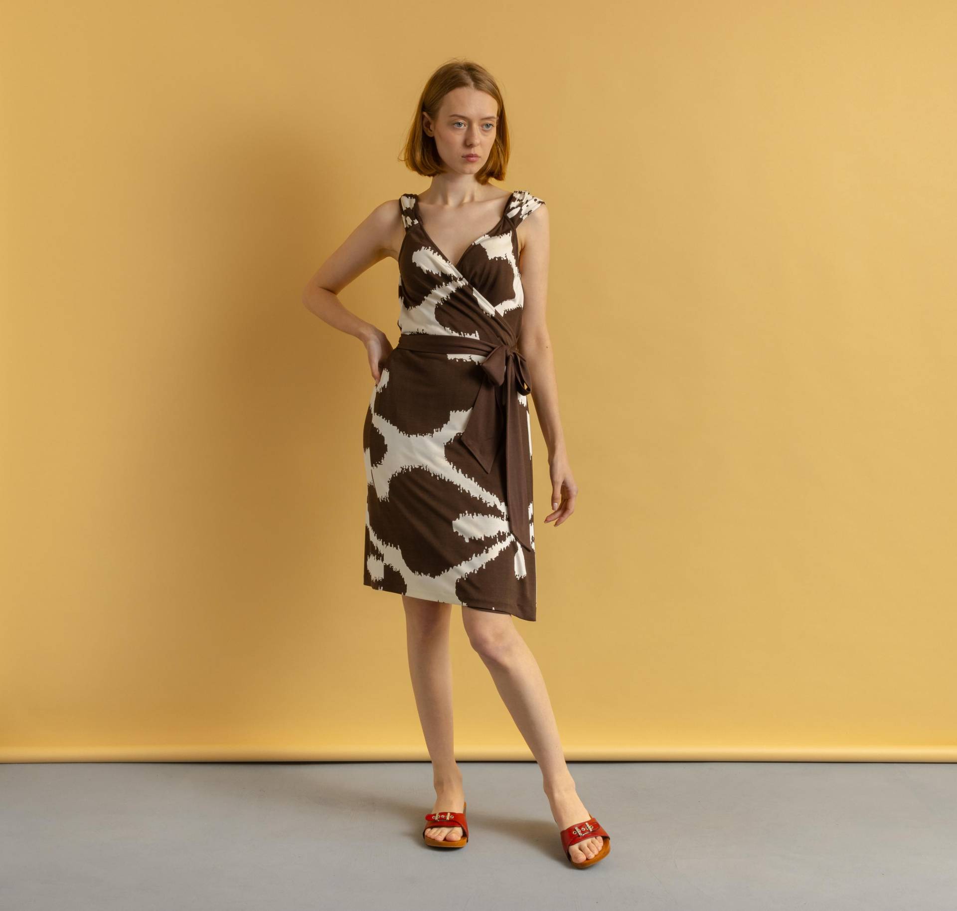 90Er Jahre Gebrauchtes Diane Von Furstenberg Brand Wrap Style Abstraktes Midi Leichtes Seidenkleid Damen Größe 14 Passt Medium von MoodGirlsUA