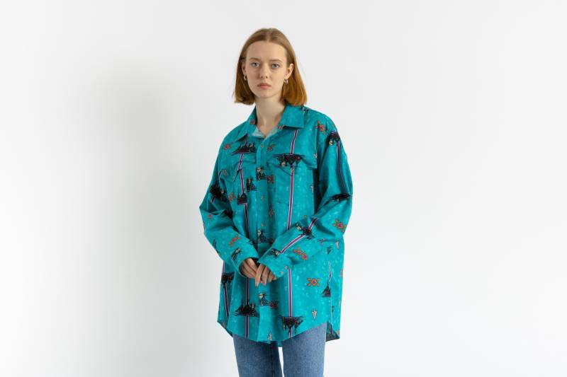 90Er Vintage Herren Unisex Kleidung Wrangler Muster Grafik Shirt Größe Xlarge von MoodGirlsUA