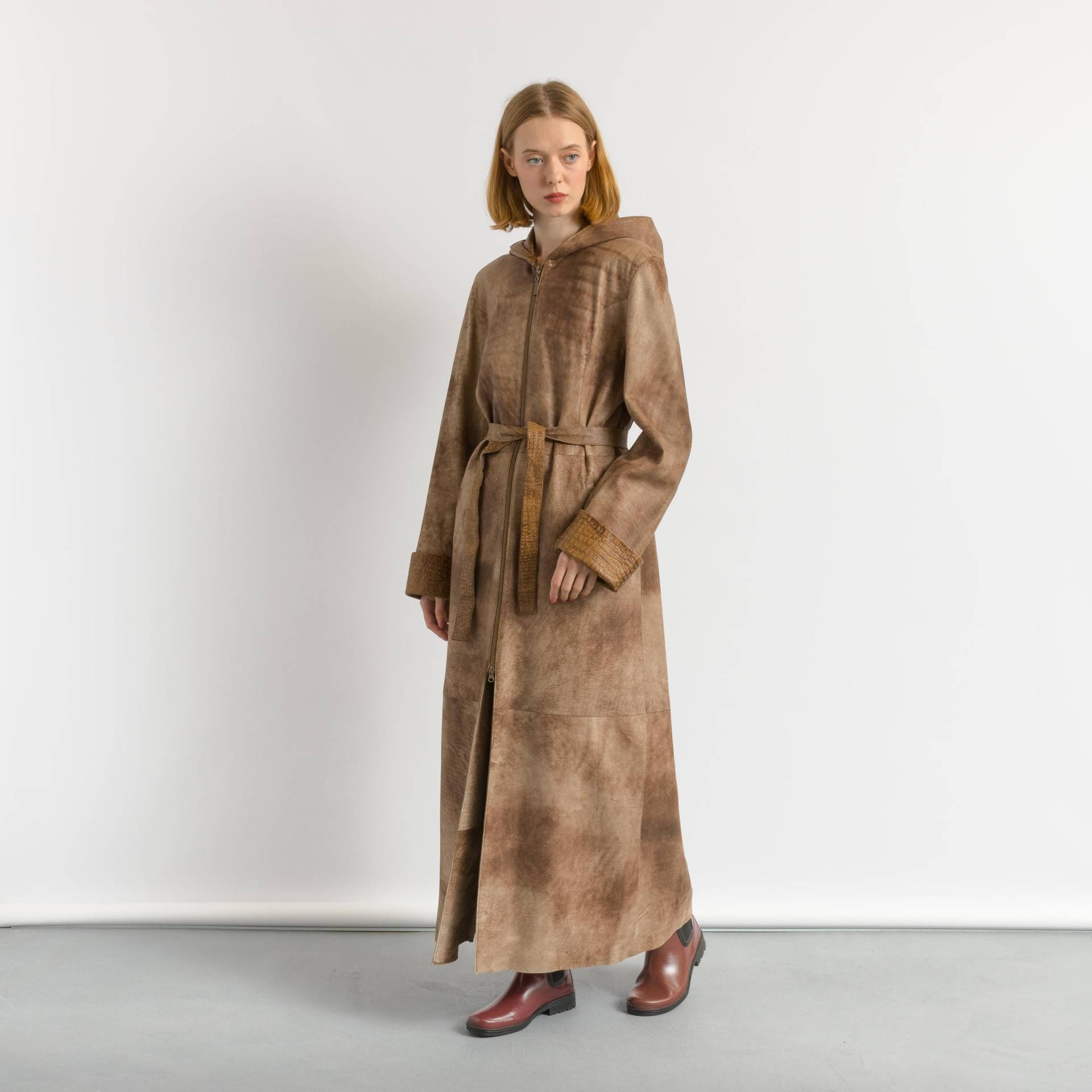 Langer Ledermantel 80Er Jahre, Größe L Brauner Kapuzenleder Maximantel, Retro Damen Mantel, Vintage Oberbekleidung, Zeitloser Moodgirls von MoodGirlsUA