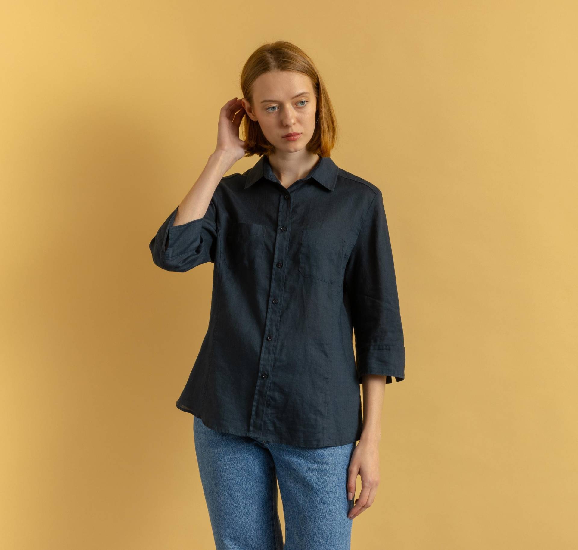 Max Mara Leinenbluse, Leinenhemd, 00Er Jahre Classic Button Up, Damen Kurzarmhemd, Größe Medium 40 von MoodGirlsUA