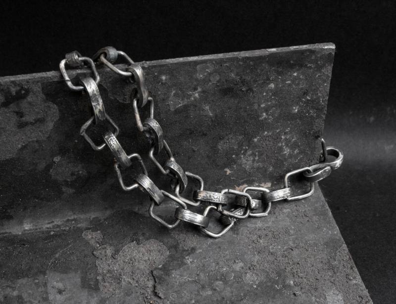 Kettenarmband Silber Schmuck Brutalist Armband Kette Handmade Herren Damen Kettenschmuck Rustikal Silber von MoodStory