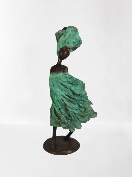 Moogoo Creative Africa Bronze-Skulptur "Femme du Sahel" by Patrice Balma Unikate 36-42cm von Moogoo Creative Africa