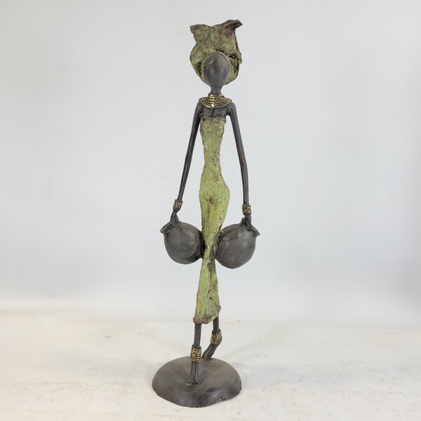 Moogoo Creative Africa Bronze-Skulptur "Frau mit Amphoren" | 38cm | Unikate von Moogoo Creative Africa